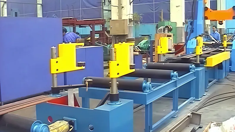 محطة تجميع ولحام وتقويم جسور حديد H